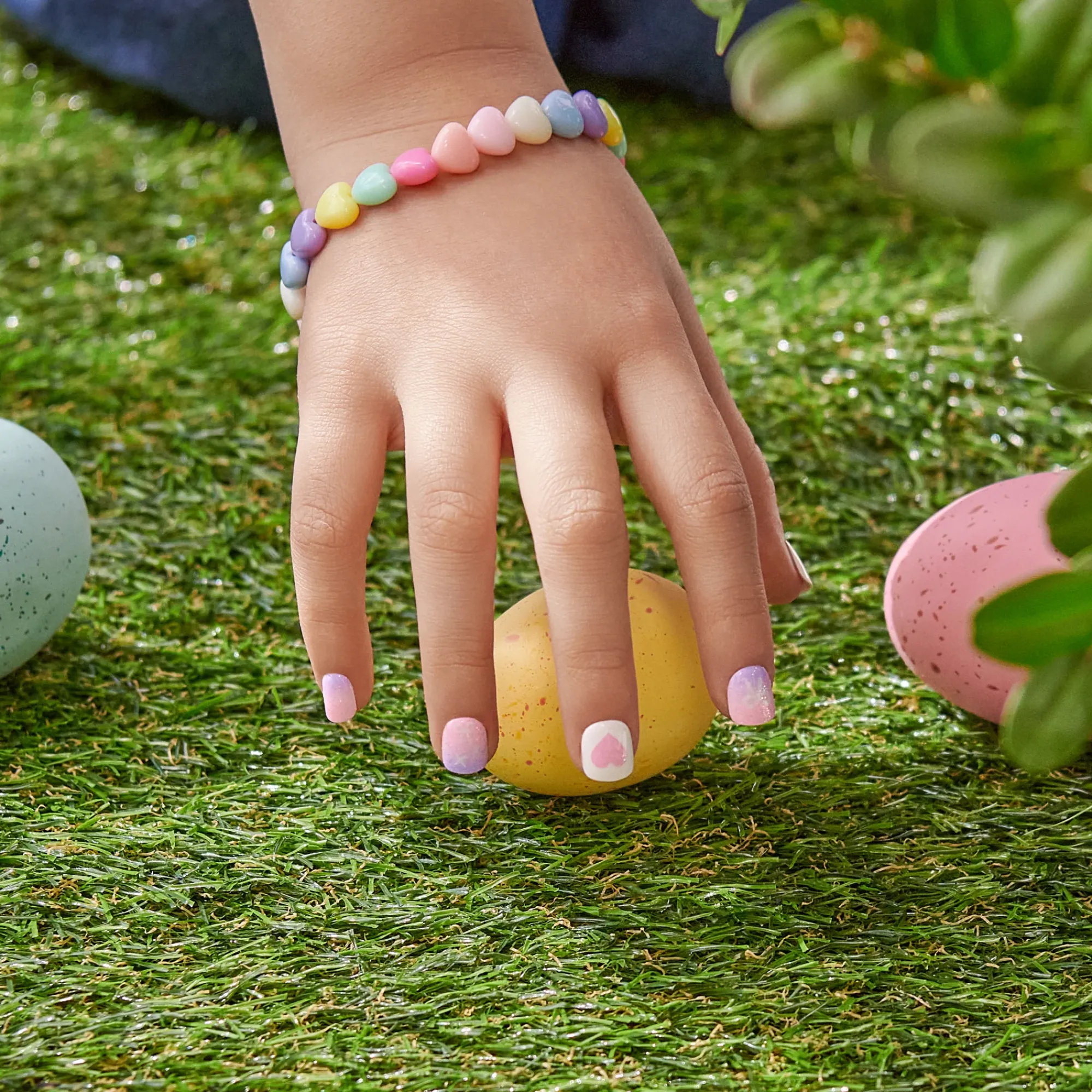 Manis For Kids|Design Nails>Impress Bunny Kisses
