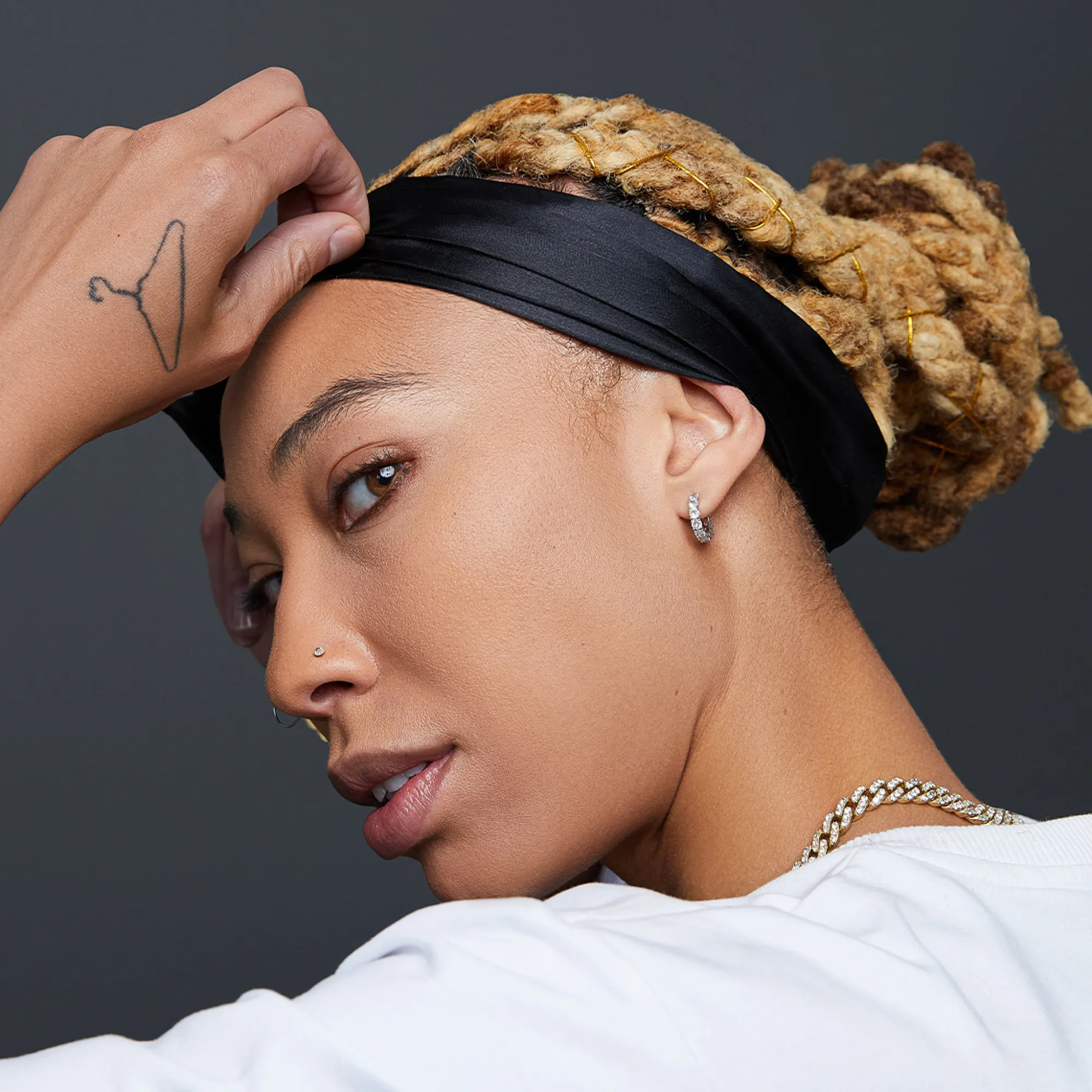 Accessories|Hair Care>Kiss Colors and Care Silky Satin Edge Scarf