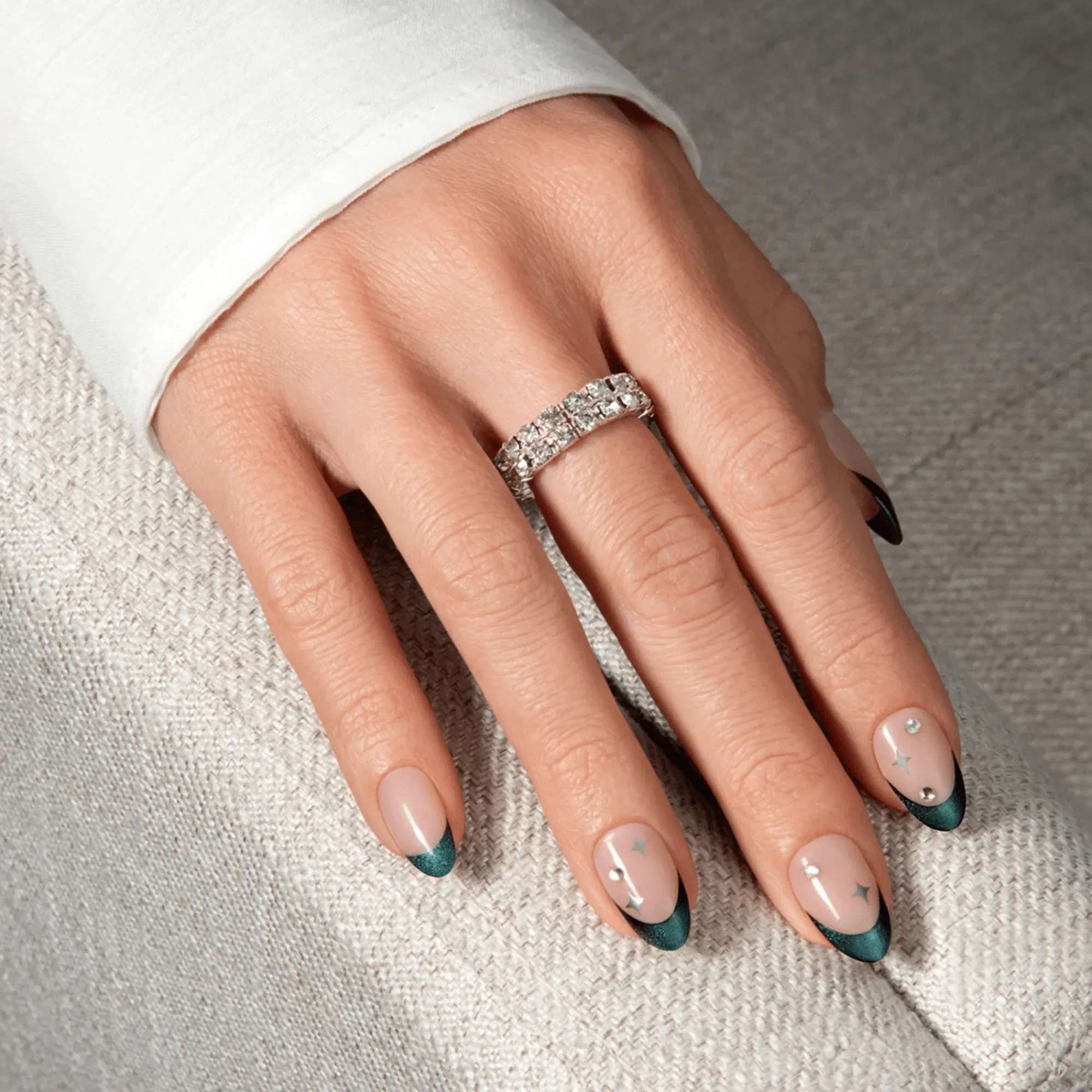 French Nails>Impress Visions